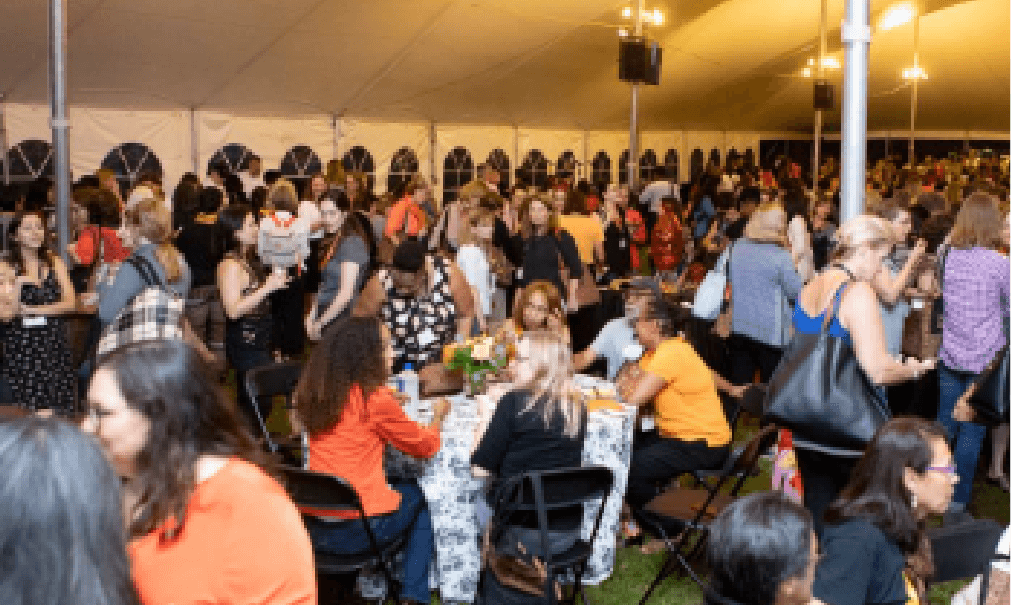 Princeton alumnae gather at tables under large tent